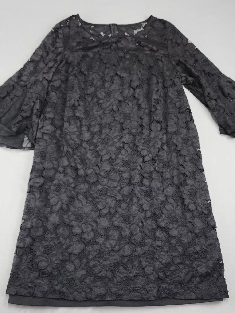 studio one new york 18W Plus Shift Dress Charcoal Grey Floral Lace Bell Sleeve